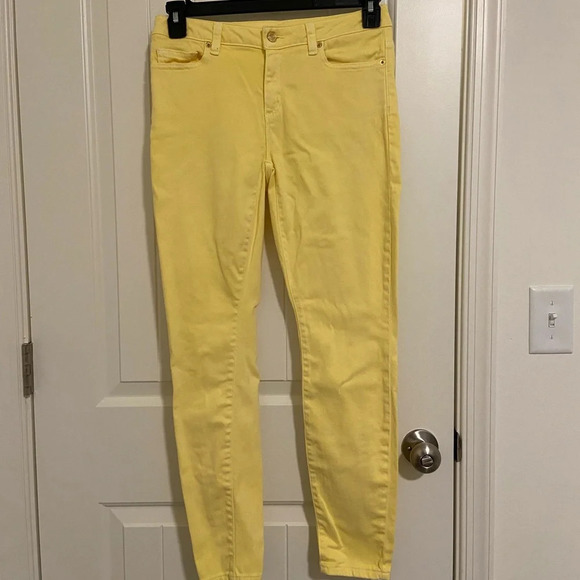 Michael Kors women’s Izzy skinny yellow jeans —‎ size 4 - Picture 1 of 9